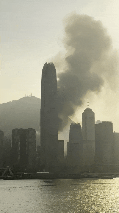 微信视频2025-10-18_185838_551~1[00_00_03--00_00_06].gif