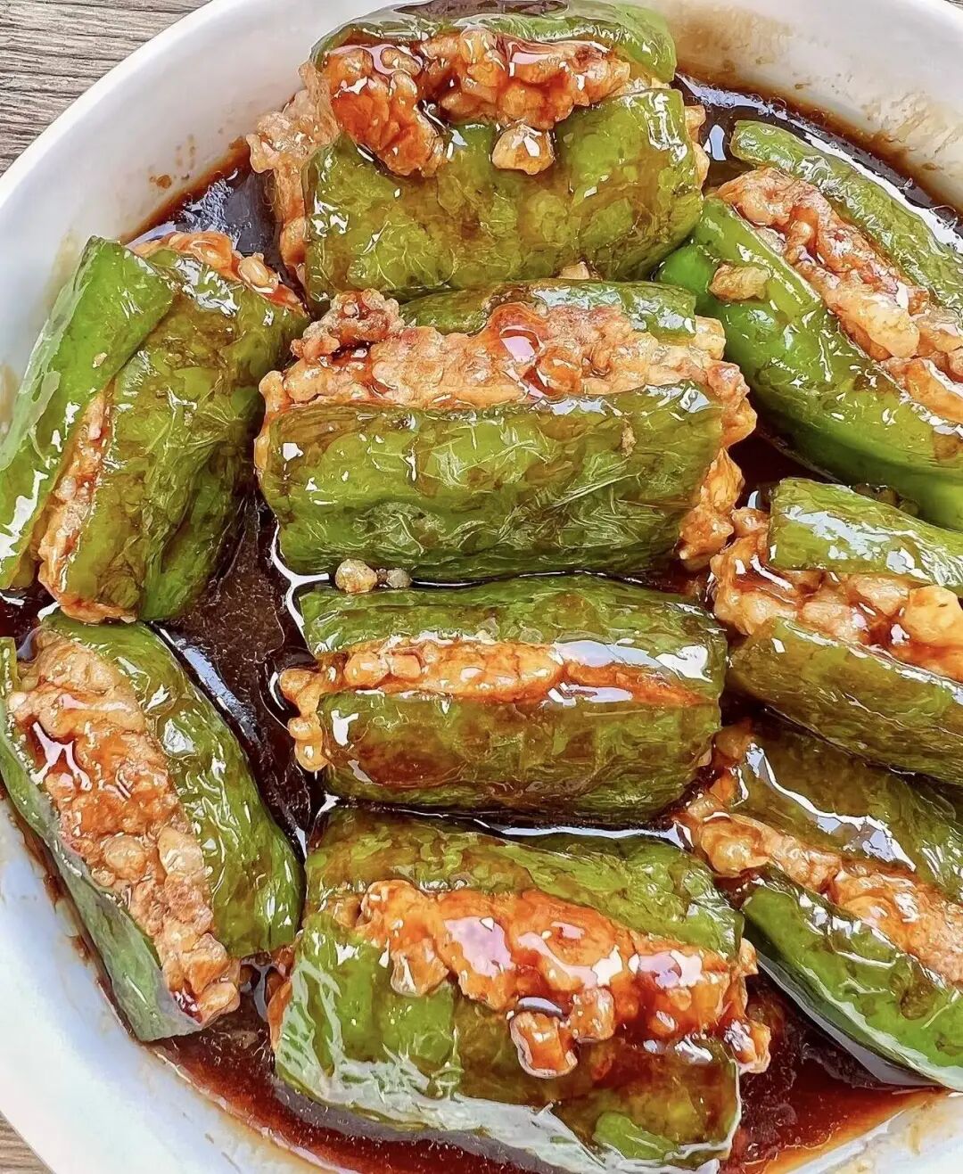 巧手烹饪！教你做出外焦里嫩的虎皮青椒酿肉_搜狐网