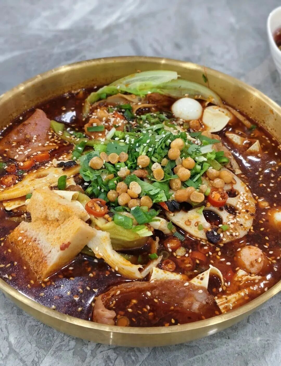 风靡一时的麻辣烫，如今为何没人吃了？_小吃快餐_什么值得买
