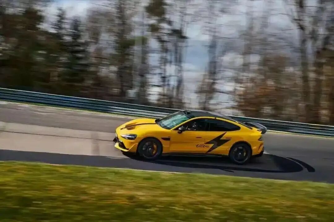 48540923dd54564ec62428d922e25992d0584f5e.webp.jpg