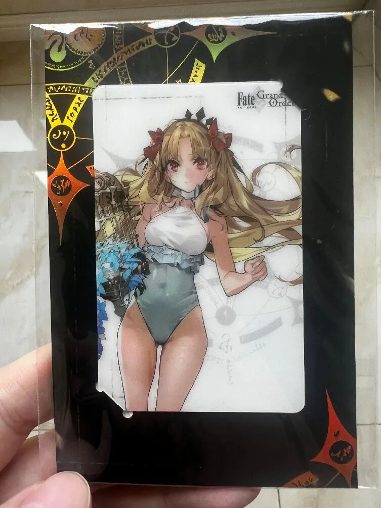 图片包含 女人, 小, 狗, 女孩 AI 生成的内容可能不正确。