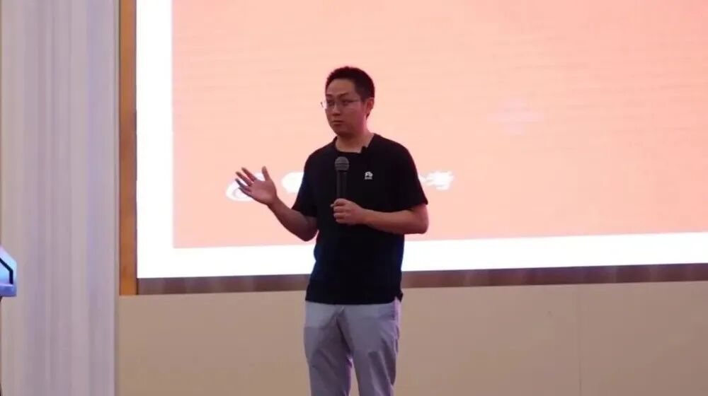 在人民大学讲座中骂学生“混吃等死”，粉笔CEO张小龙发文致歉| 大鱼财经-新黄河APP