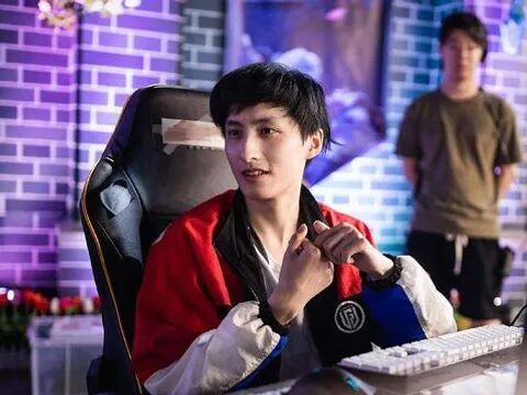 Dota2-Ame开始“演”了?某高分玩家直言：活该Ame拿不到TI冠军!|ame|队友|买号|选手|国人_新浪新闻