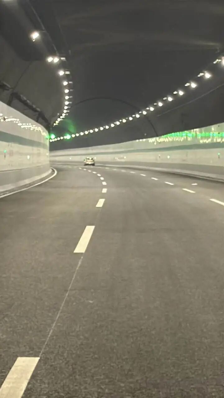 2cb58140c2c64ca7d6fd31be5861d15e.jpg