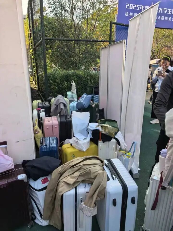 微信图片_20251116184315_341_3.jpg