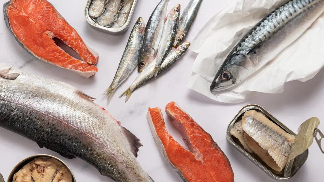 5 of the Healthiest Fish to Eat (and 5 to Avoid)