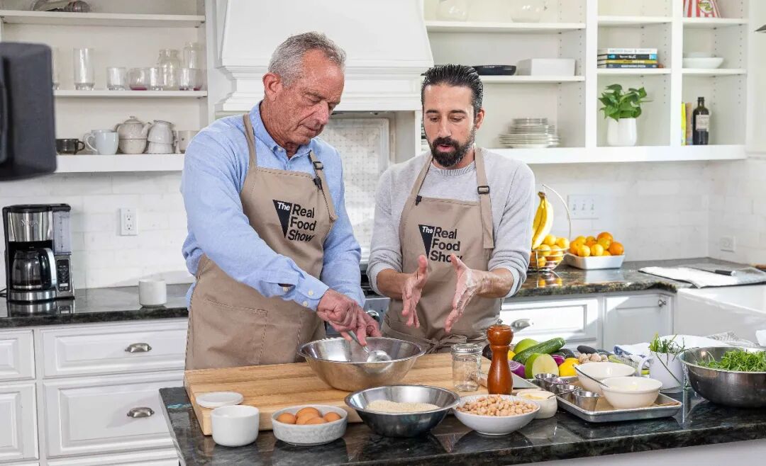 RFK Jr. hosting new cooking show with celebrity chefs, easy meals
