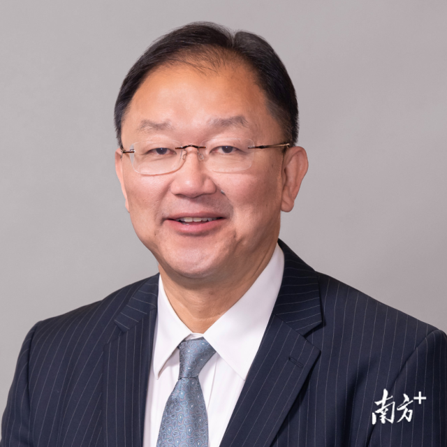 黄锦辉
