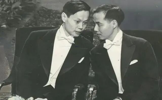 比较李政道和杨振宁