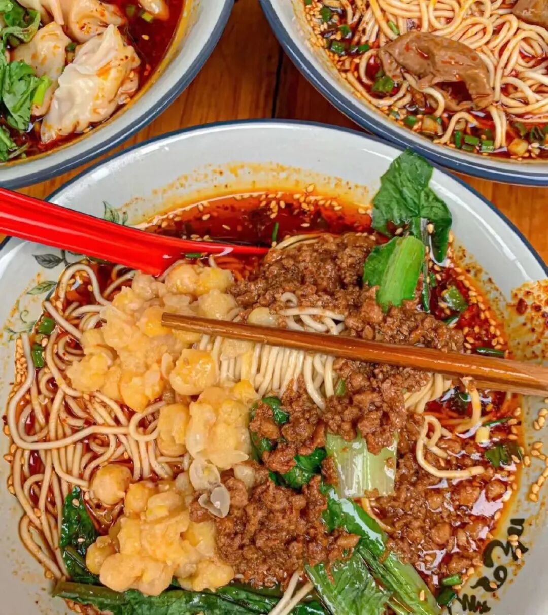 探秘重庆小面：跟着《舌尖总管》品味地道美味！ - 知乎