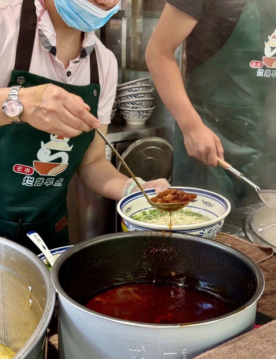 目测是云南下一个爆款美食？德宏傣味饵丝，怎么就这么好吃！_其他干货_什么值得买