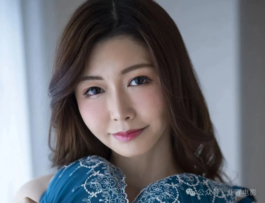 爱弓りょうヘアヌード写真集“AMOUR” [88P]