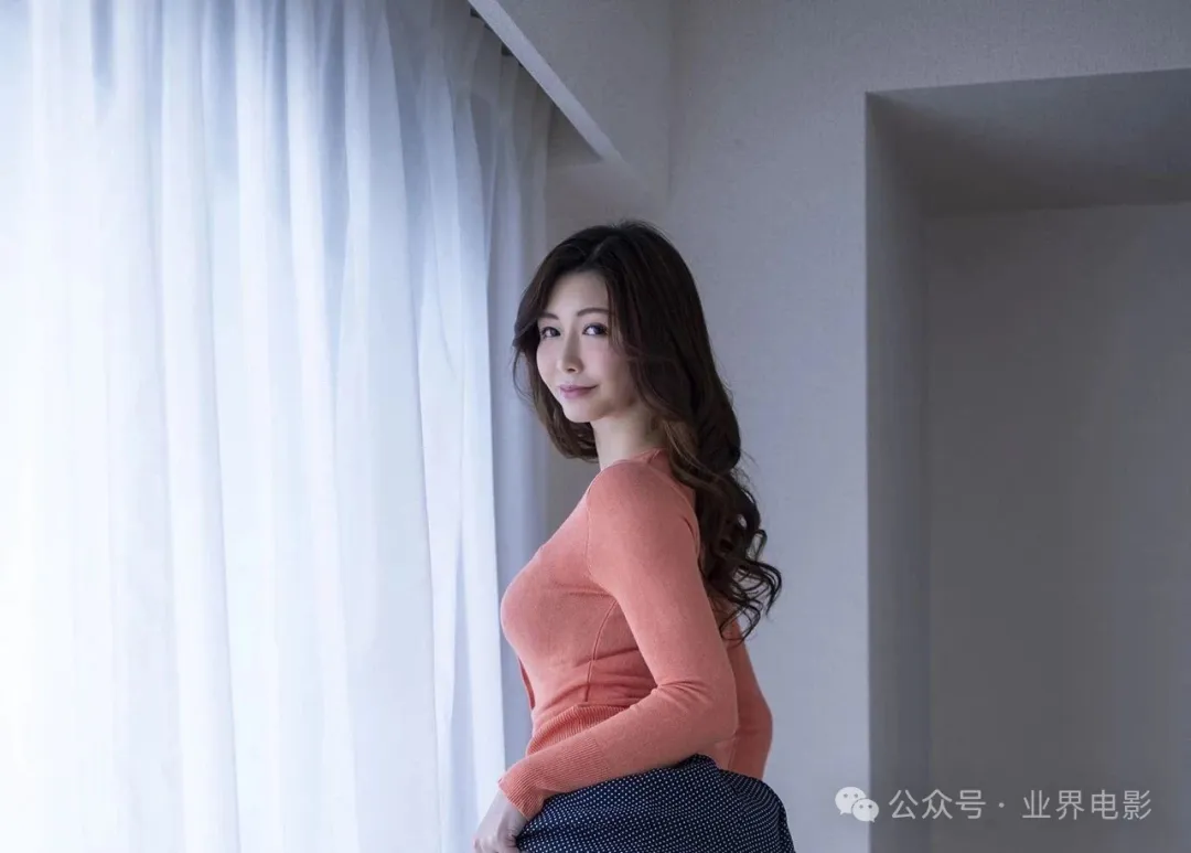 爱弓りょうヘアヌード写真集“AMOUR” [88P]