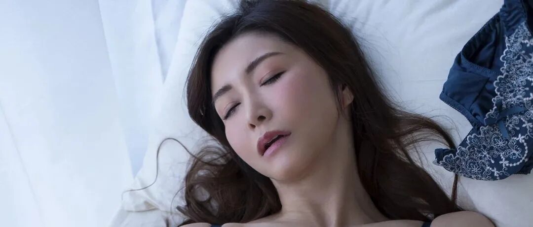 爱弓りょうヘアヌード写真集“AMOUR” [88P]