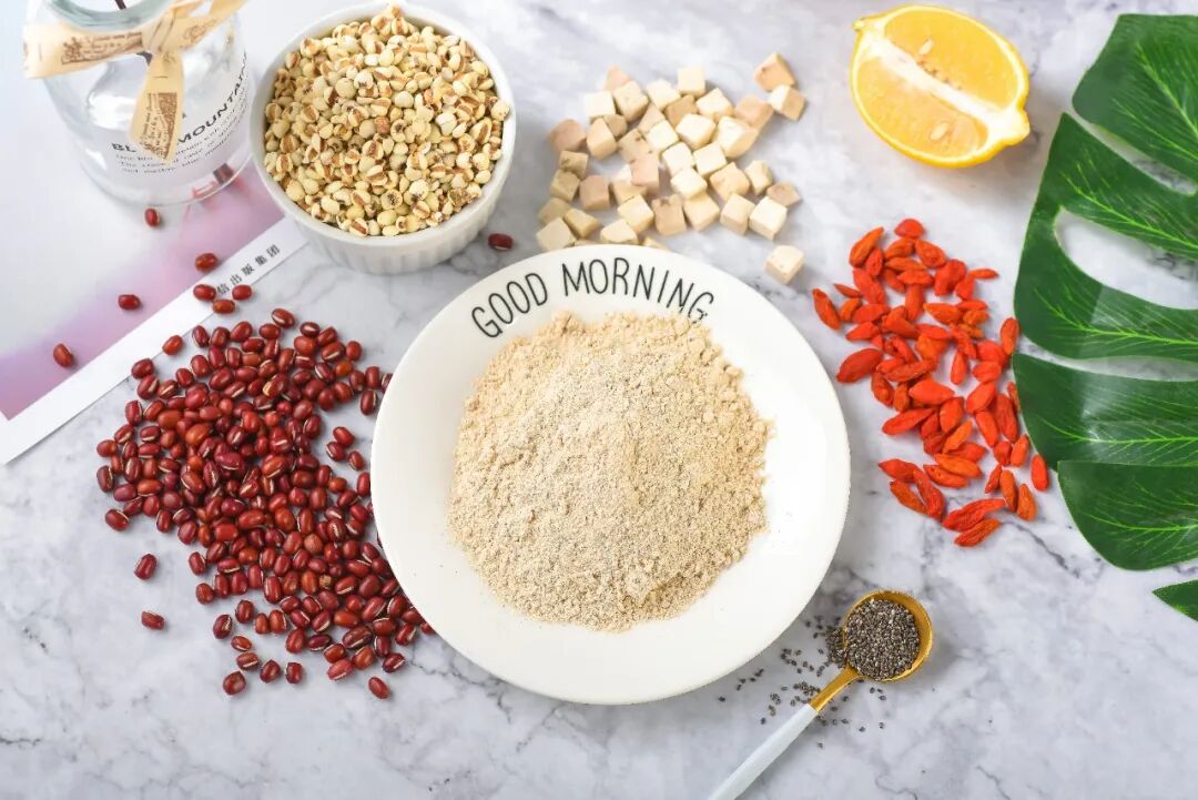 摄图网_501554134_红豆薏米粉（企业商用）.jpg