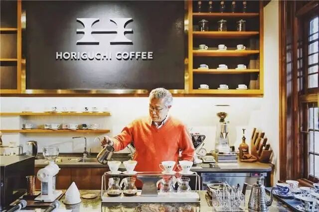 日本精品咖啡之父”堀口俊英终于把海外首店开到了魔都！连滤纸都是东京来的