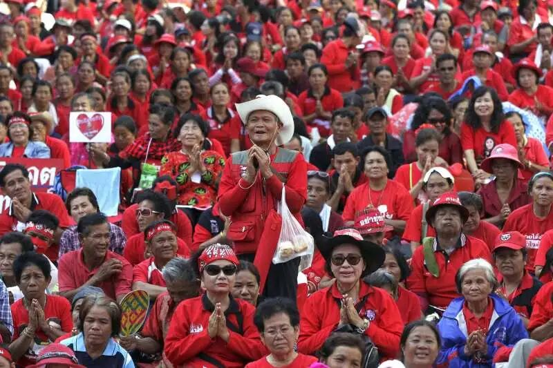 2019泰國大選》從傳統「紅黃之爭」轉為「行政立法僵局」遲來的大選過後，泰國的民主會上軌道嗎？ - 風傳媒
