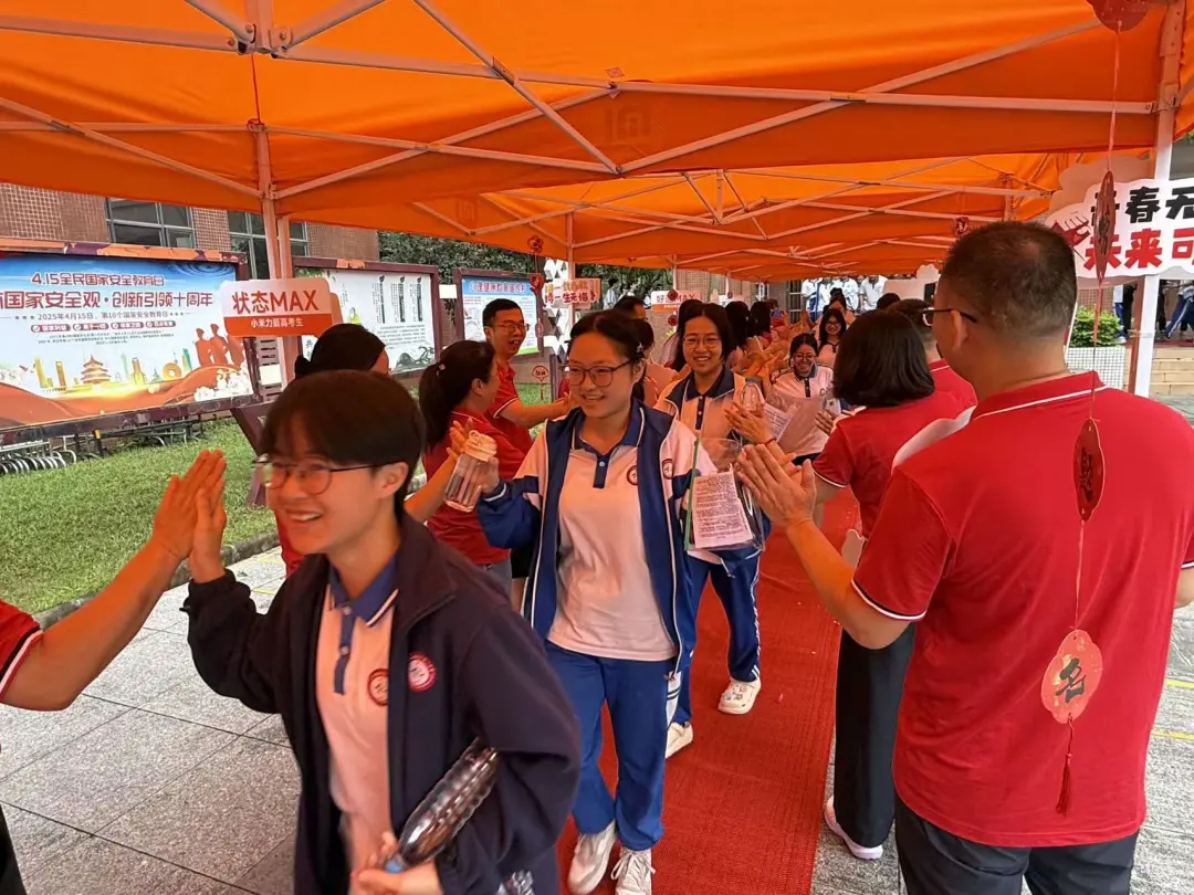 c2ddb27bed39b1ae8707f5ddfbee01b1.jpg