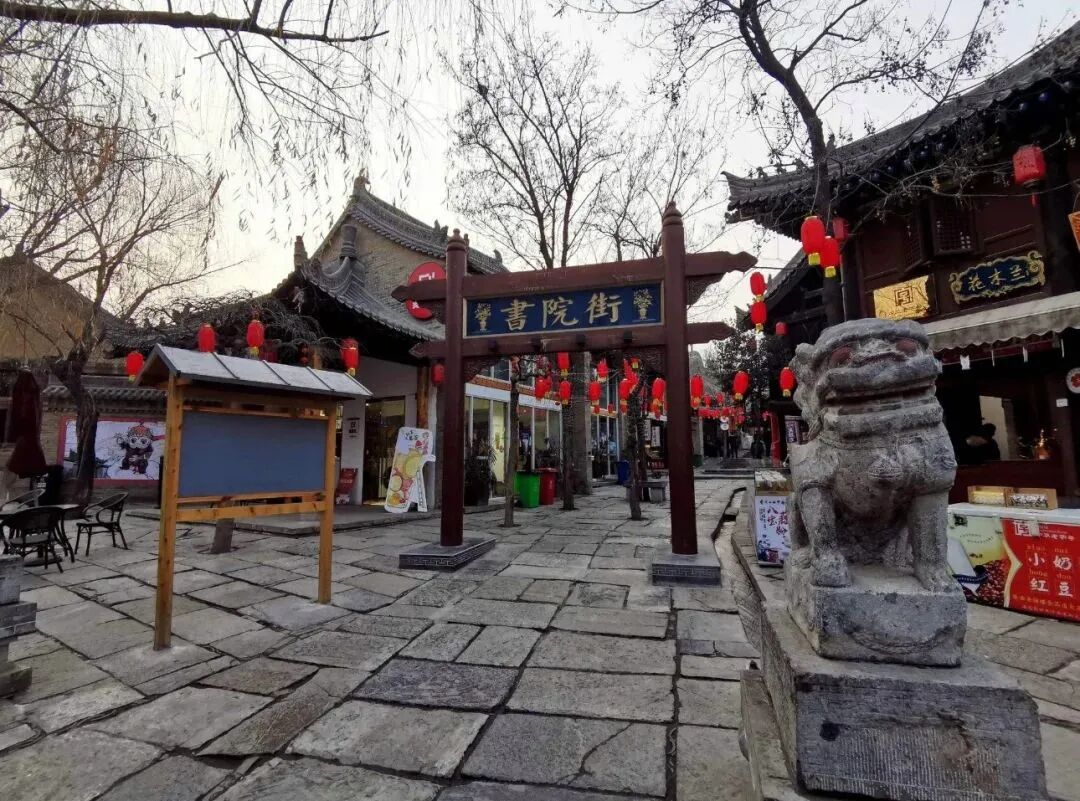 https://img.meituan.net/leadinimg/12b5742f0b3da37b0800a339cef89b3a229208.webp%40_100q%7Cwatermark%3D0%7Cformat%3Djpeg