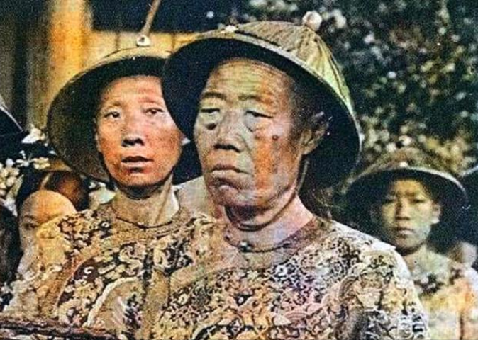 长相丑陋的李莲英，是怎么得到慈禧太后宠幸的？_凤凰网