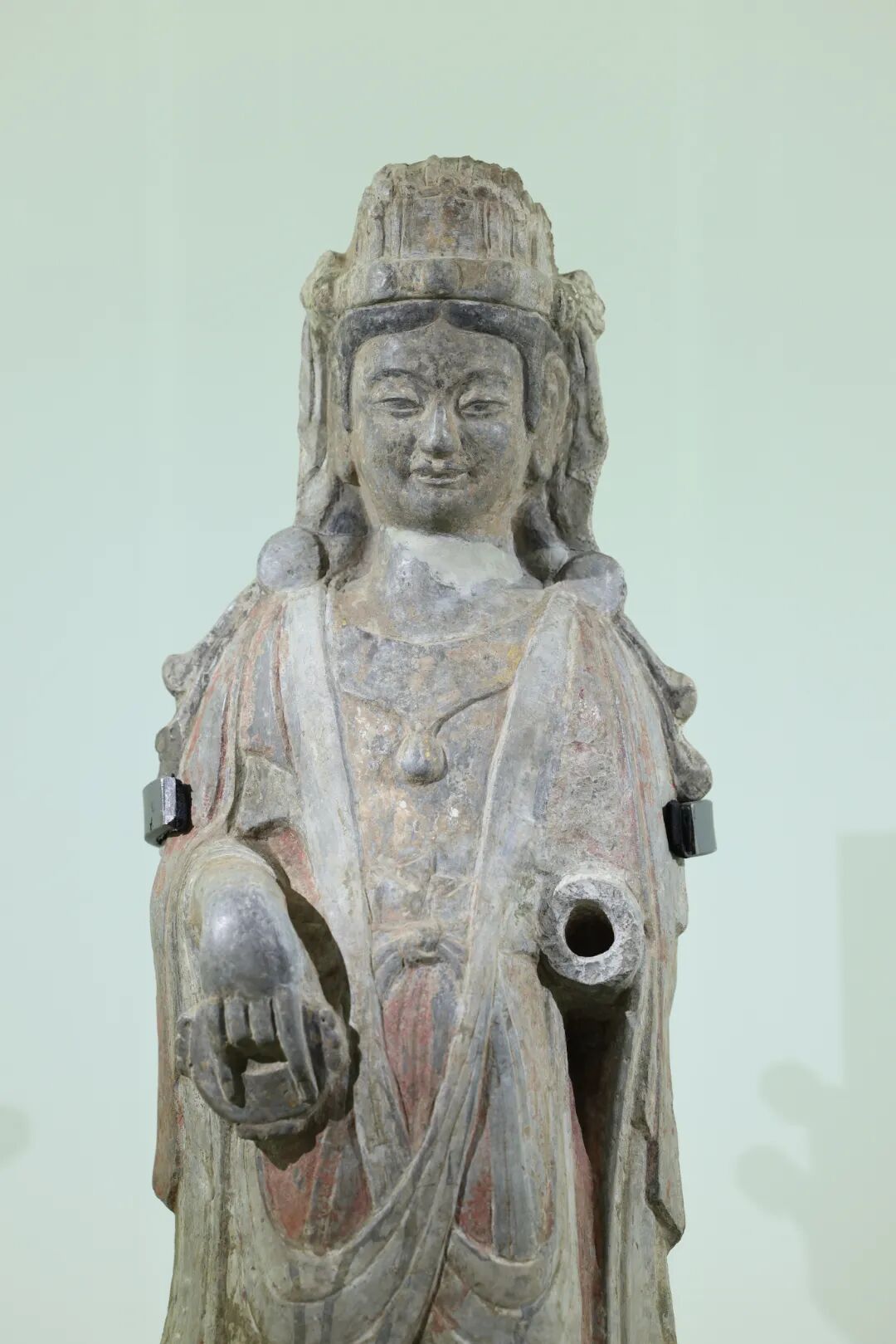 贴金彩绘石雕菩萨立像.JPG