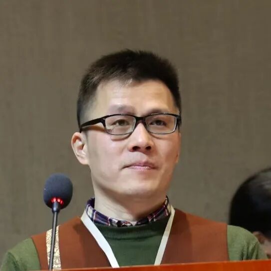 5 志愿者头像 邓云峰.jpg